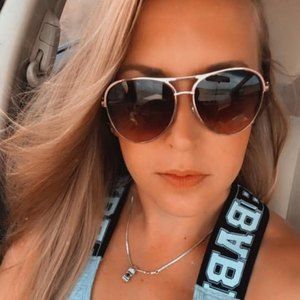 Meet your Posher, Keisha